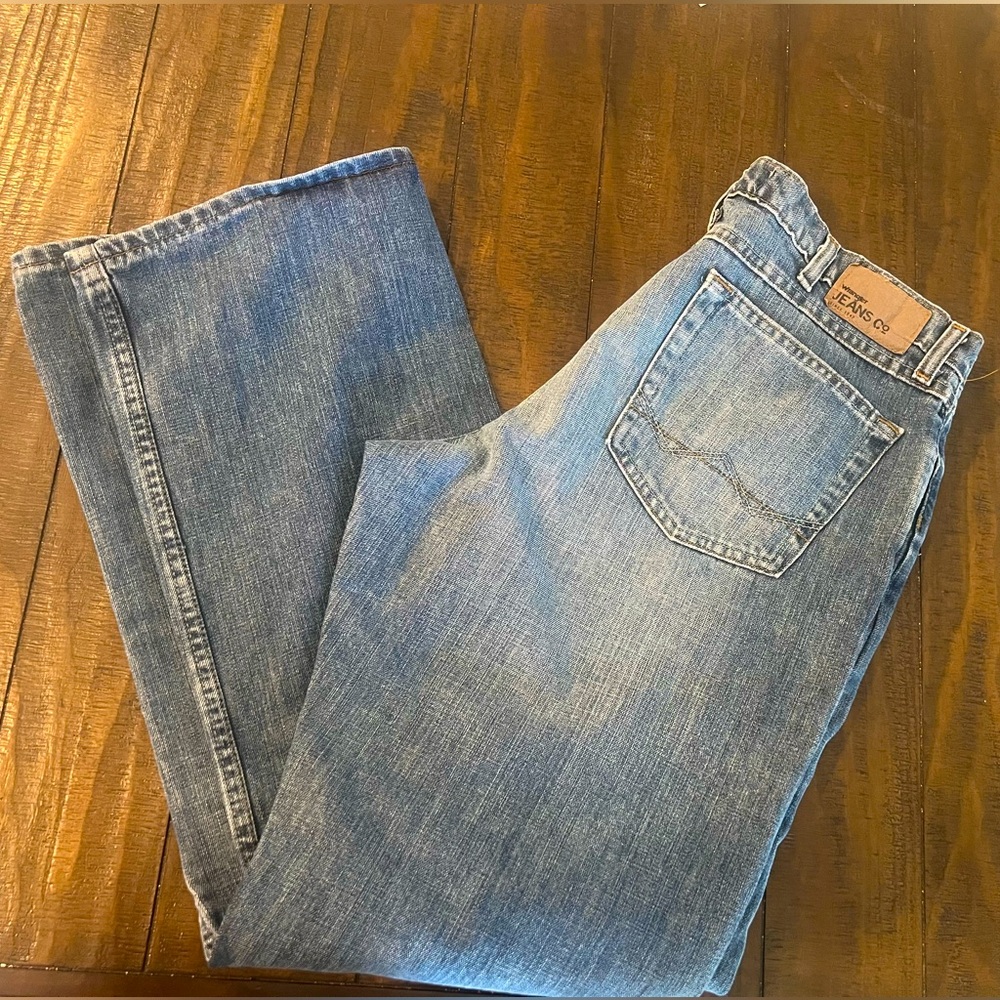 Men's Wrangler 34x32 Bootcut Jeans